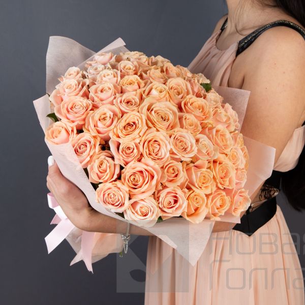 Букет 51 нюдовая роза 40см