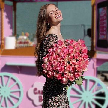 Букет 51 розовая роза 50см