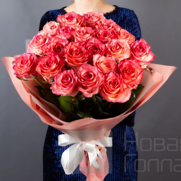 Букет 21 розовая роза 50см