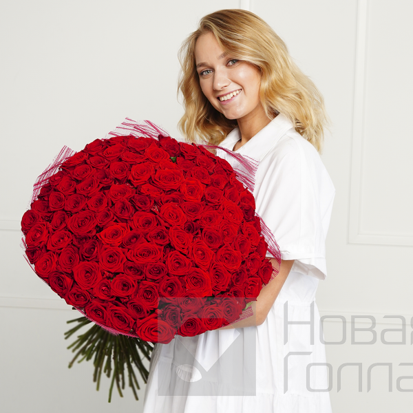 Букет Императрицы 101 красная роза 60 см