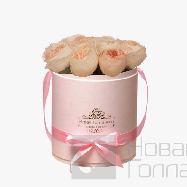 11 персиковых пионовидных роз Премиум в розовой шляпной коробке №355