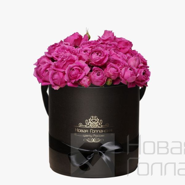 11 розовых кустовых пионовидных роз в черной шляпной коробке №239