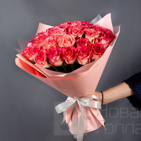 Букет 35 розовых роз 40 см