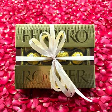 Набор конфет Ferrero с декором125 гр.