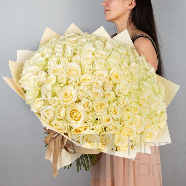 Букет 151 белая роза 60 см